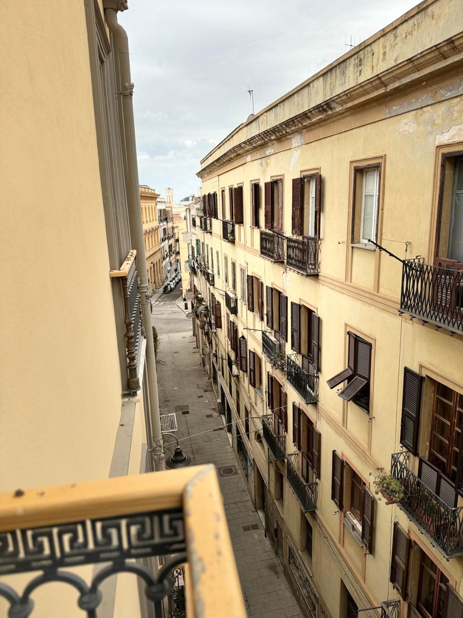Fl Apartments Nel Corso Cagliari Exterior photo