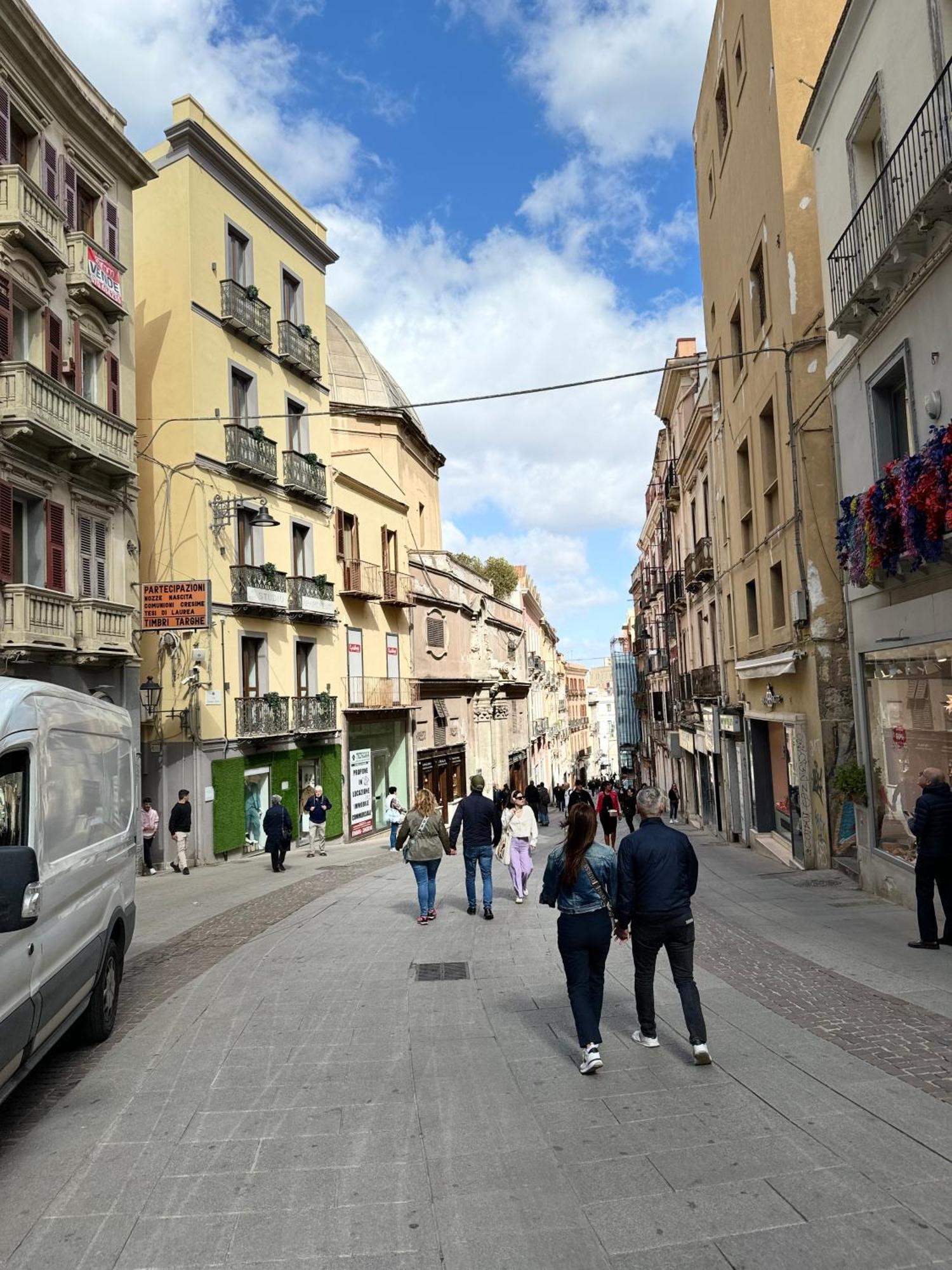 Fl Apartments Nel Corso Cagliari Exterior photo